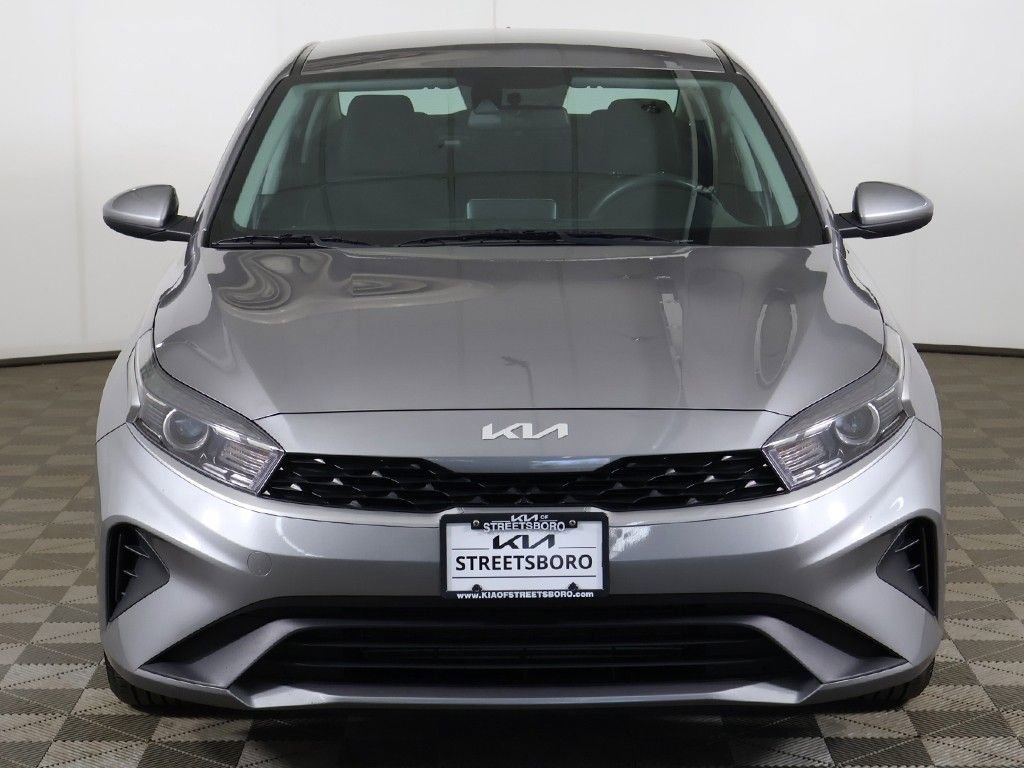 Used 2023 Kia Forte LXS FWD image 9