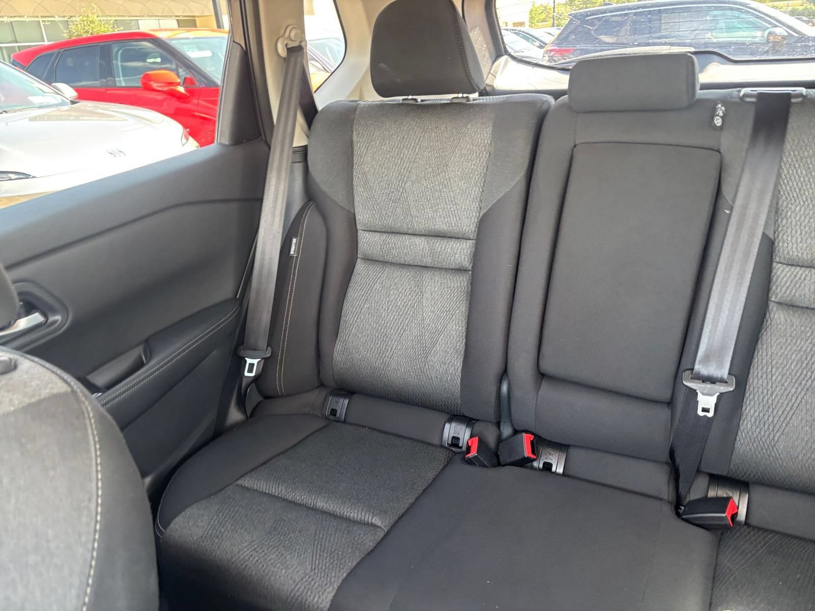Used 2026 Nissan Rogue SV AWD/4WD image 40