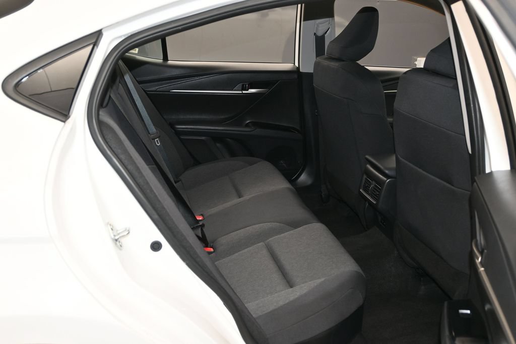 Used 2025 Toyota Camry LE FWD image 24