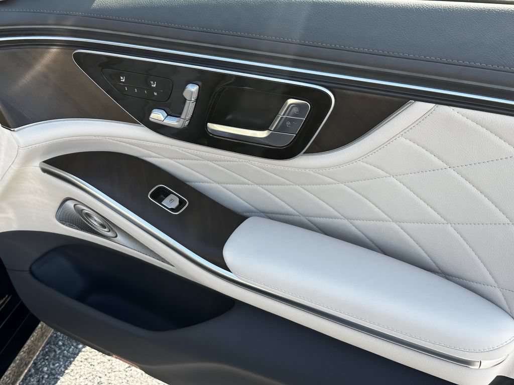 New 2027 Mercedes-Benz S 580 4MATIC Sedan image 16