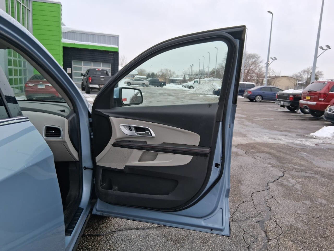 Used 2014 Chevrolet Equinox LT w/ Driver Convenience Package AWD/4WD image 14