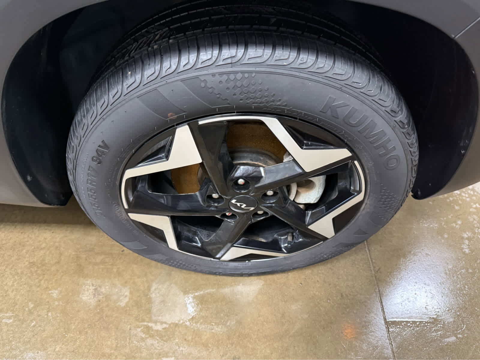 Used 2024 Kia Seltos EX image 32