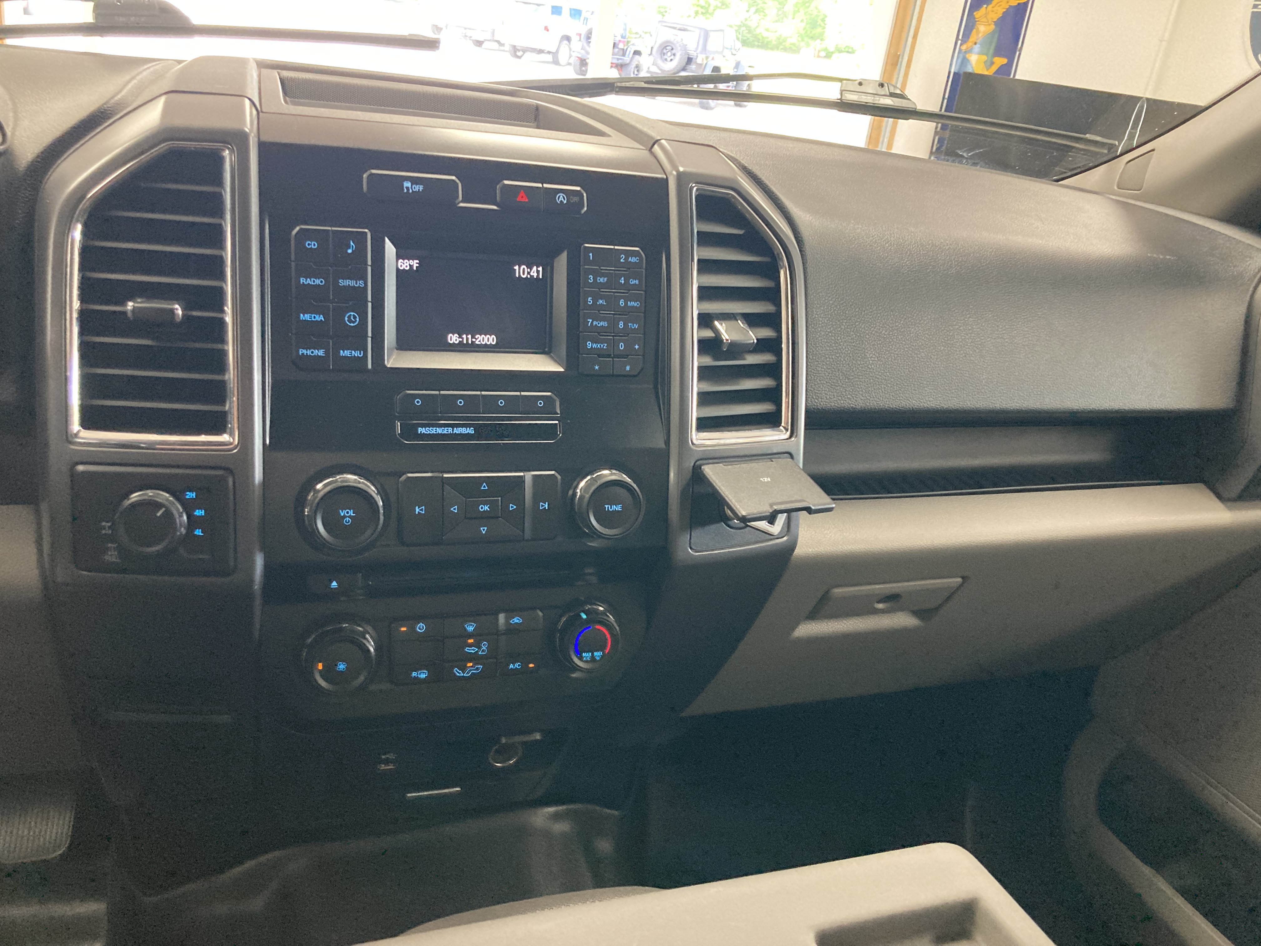 Used 2016 Ford F150 XLT w/ Equipment Group 301A Mid AWD/4WD image 23
