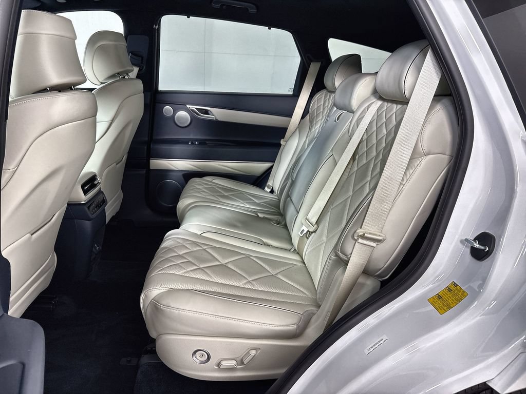 Used 2025 Genesis GV80 3.5T Prestige AWD/4WD image 25