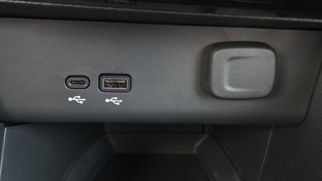 New 2026 Buick Encore GX Sport Touring image 32