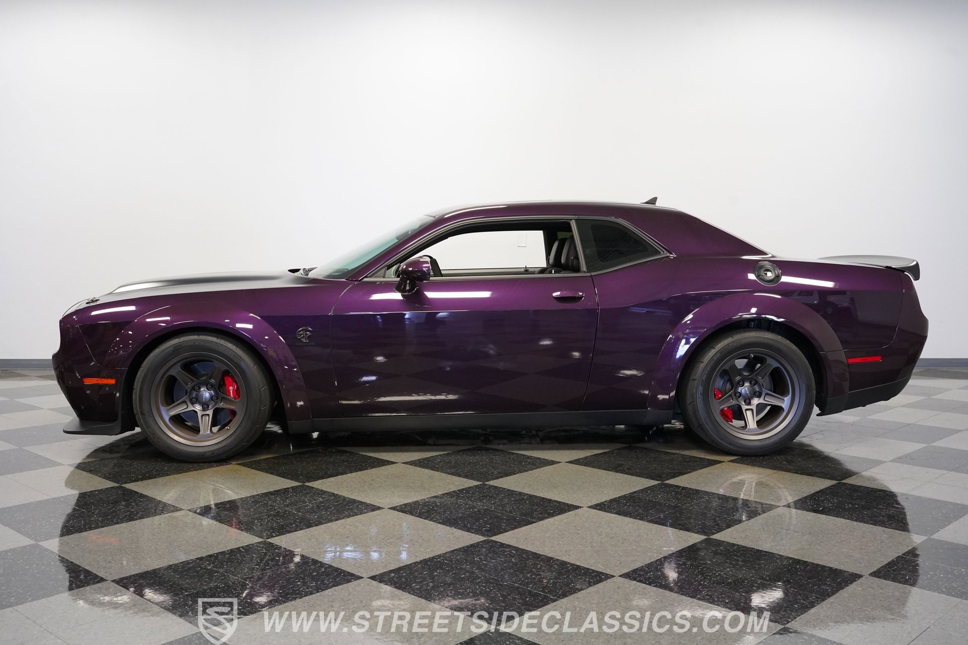 Used 2021 Dodge Challenger SRT Super Stock RWD image 8