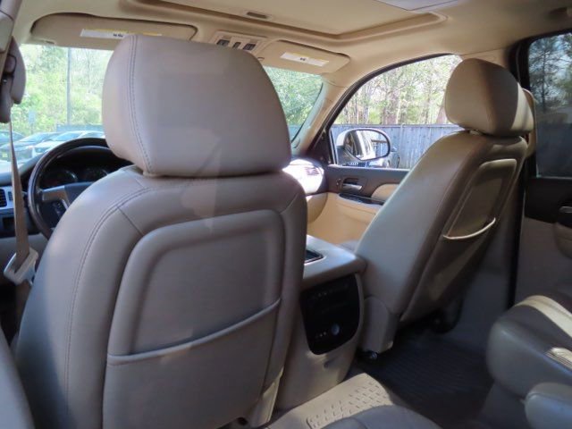 Used 2007 GMC Yukon Denali image 16