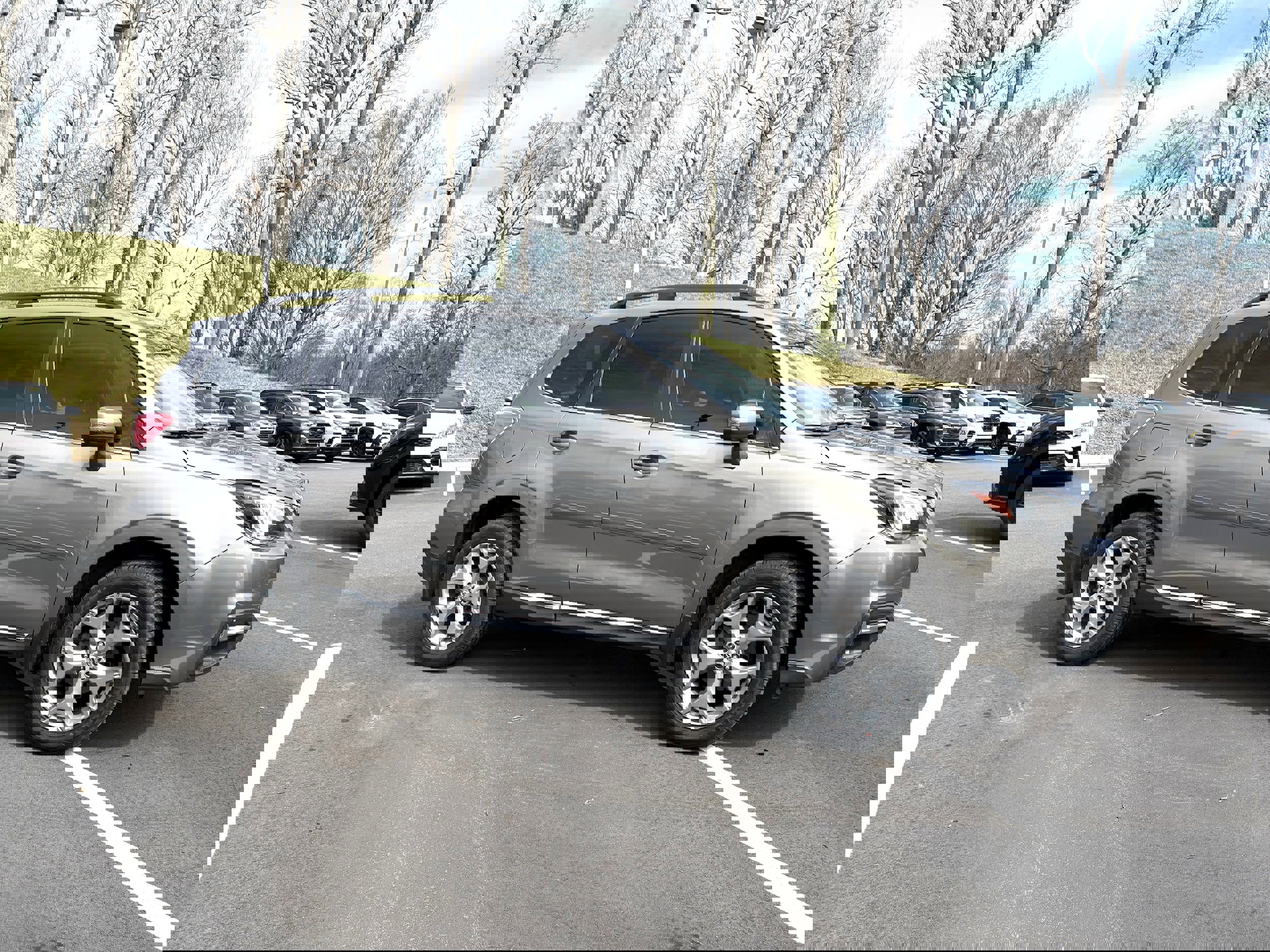 Used 2017 Subaru Forester 2.5i Touring image 7