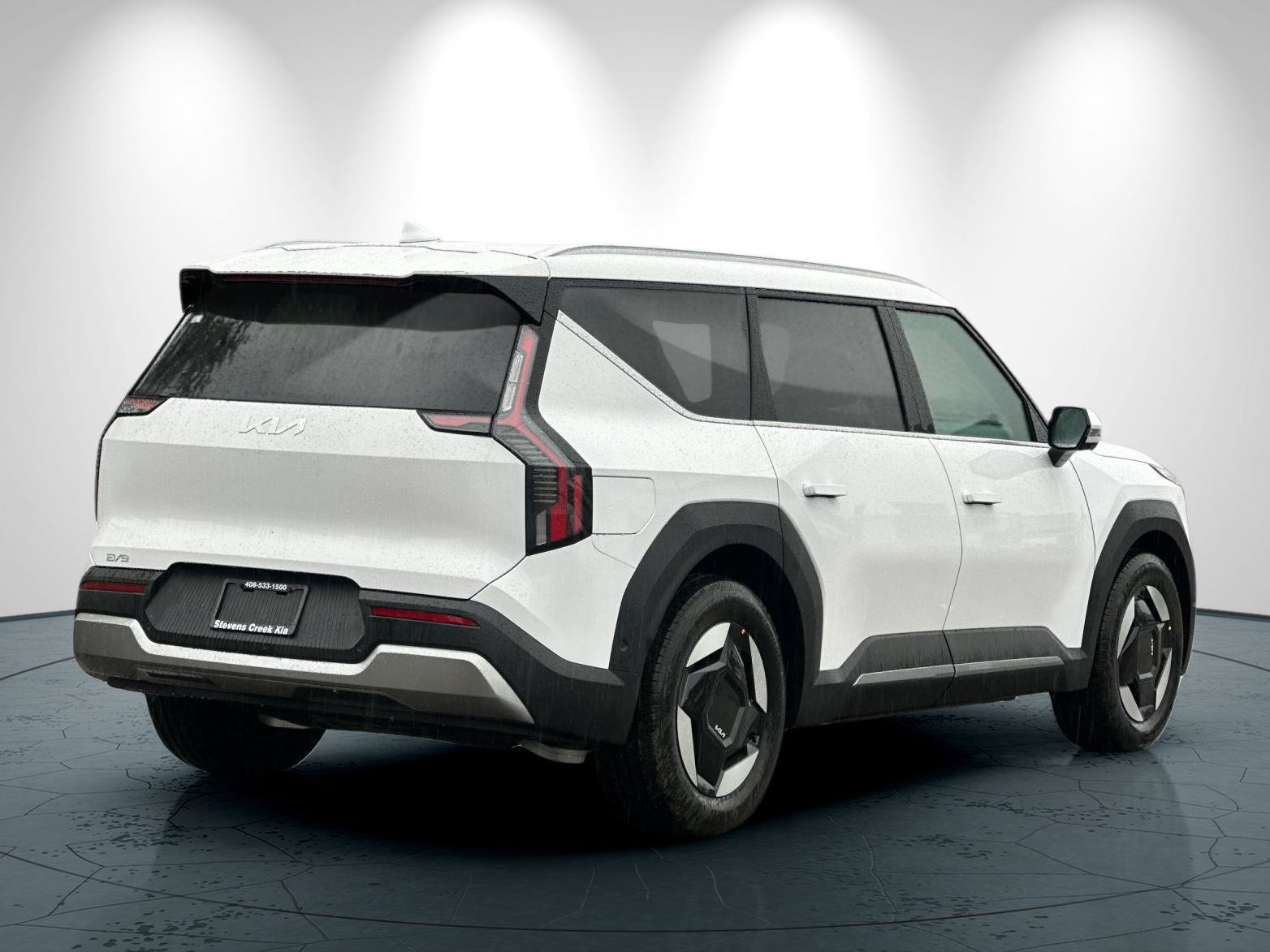 New 2026 Kia EV9 Wind AWD/4WD image 4