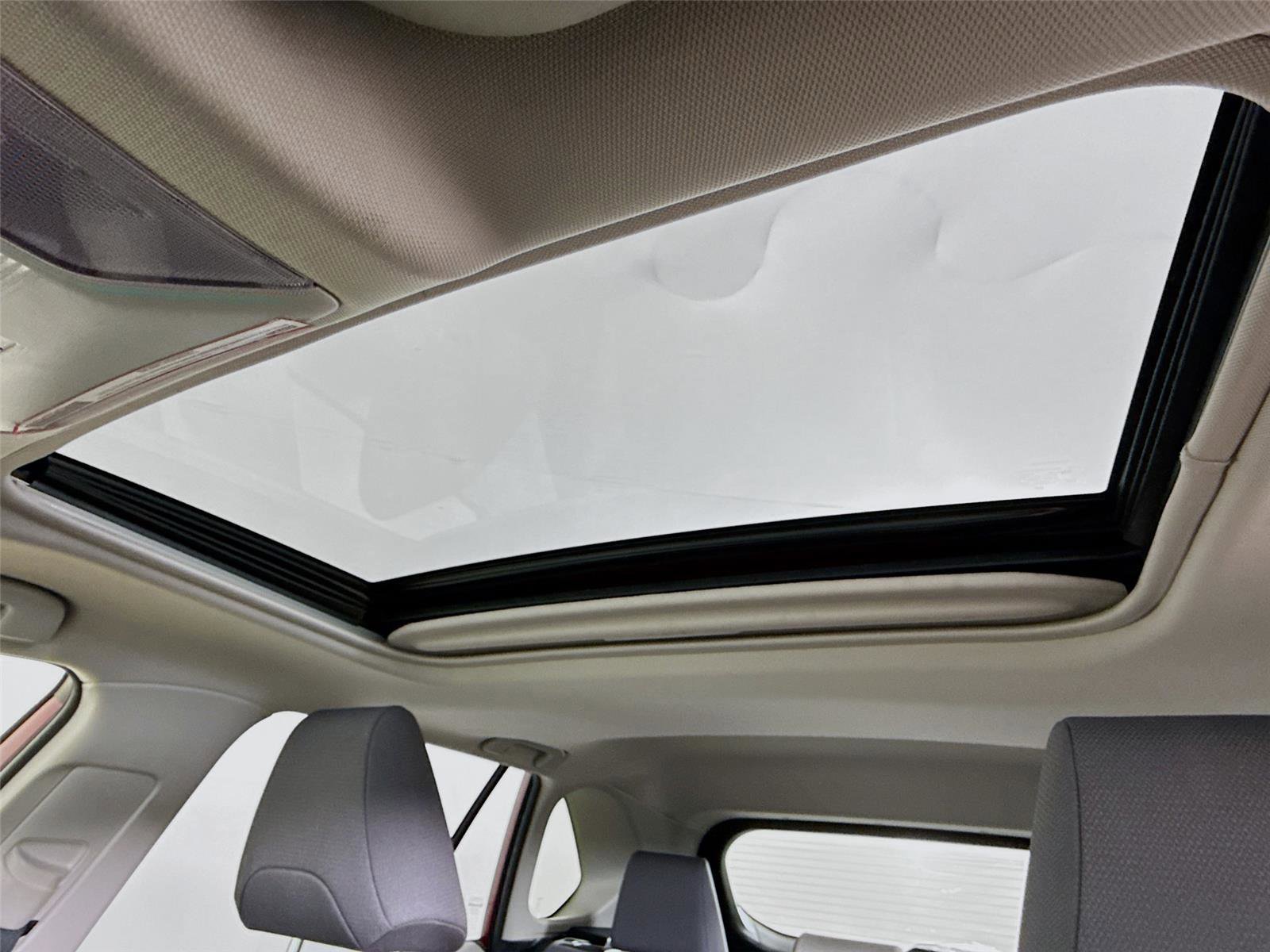 Used 2019 Toyota RAV4 XLE image 14