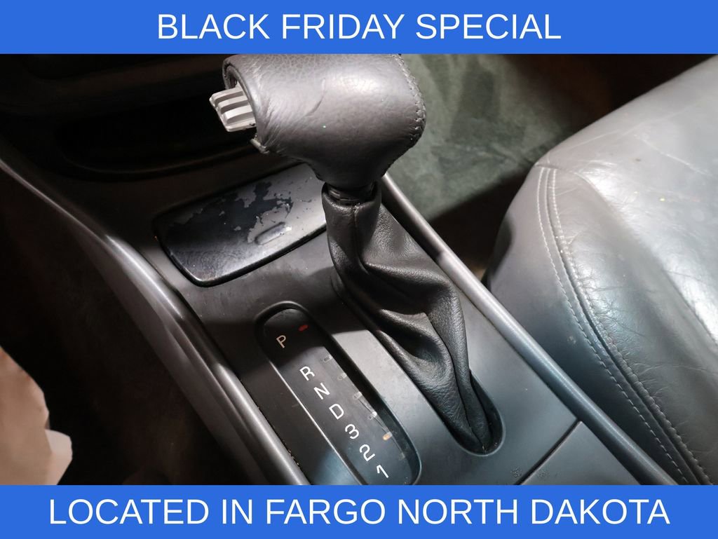 Used 2003 Pontiac Bonneville SE w/ Leather Appointment Package FWD image 23