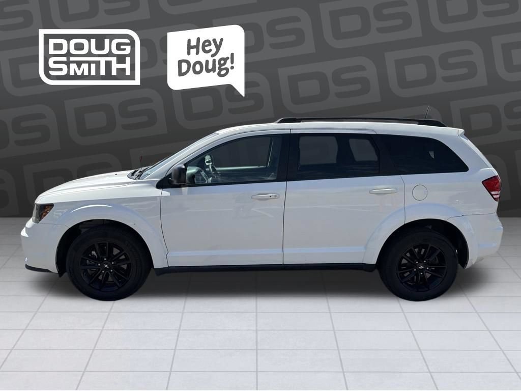 Used 2020 Dodge Journey SE w/ Blacktop Package FWD image 2