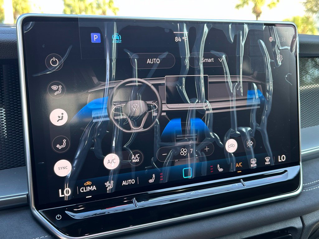 New 2026 Volkswagen Tiguan SE R-Line FWD image 26