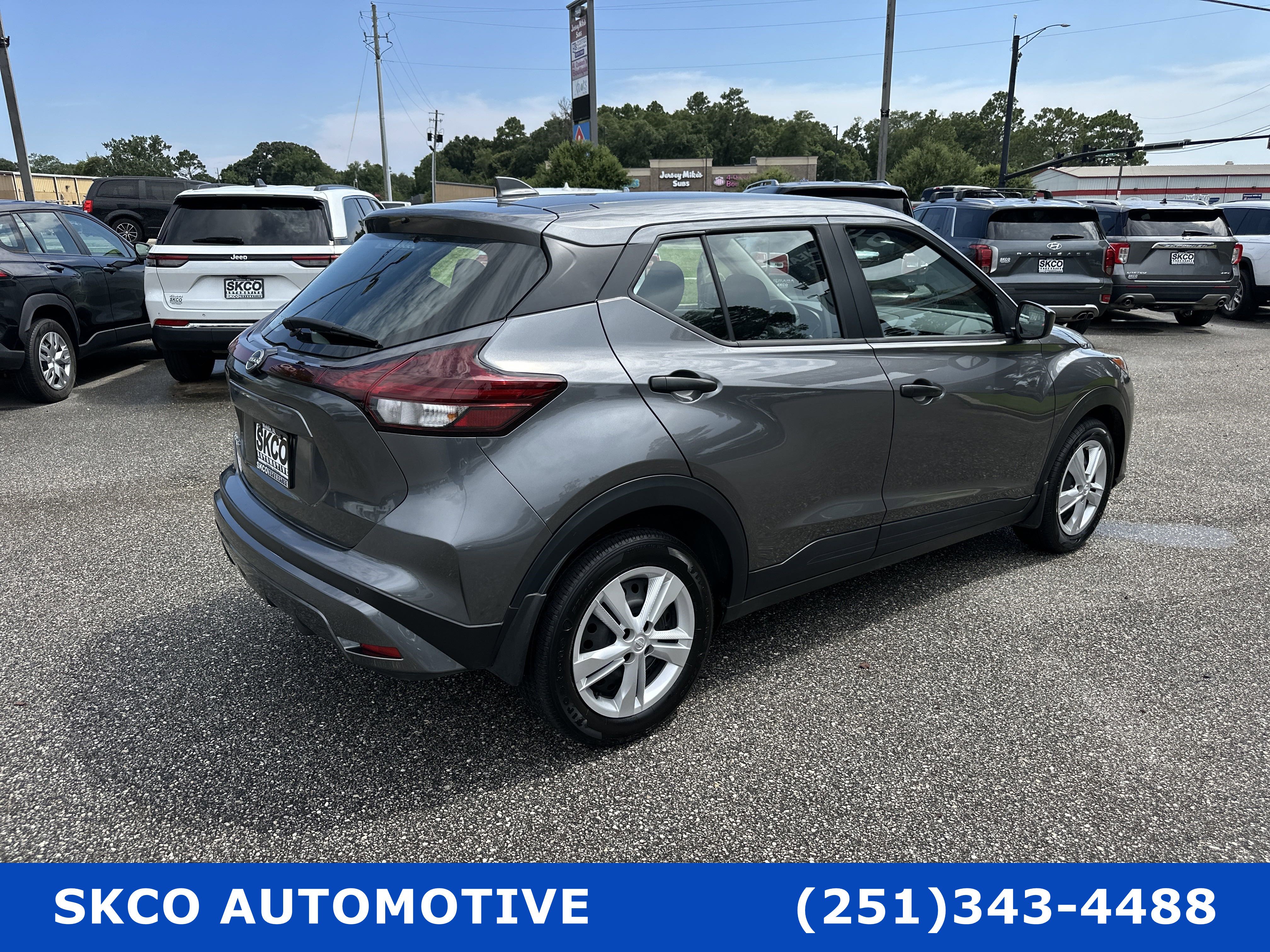 Used 2024 Nissan Kicks S image 5