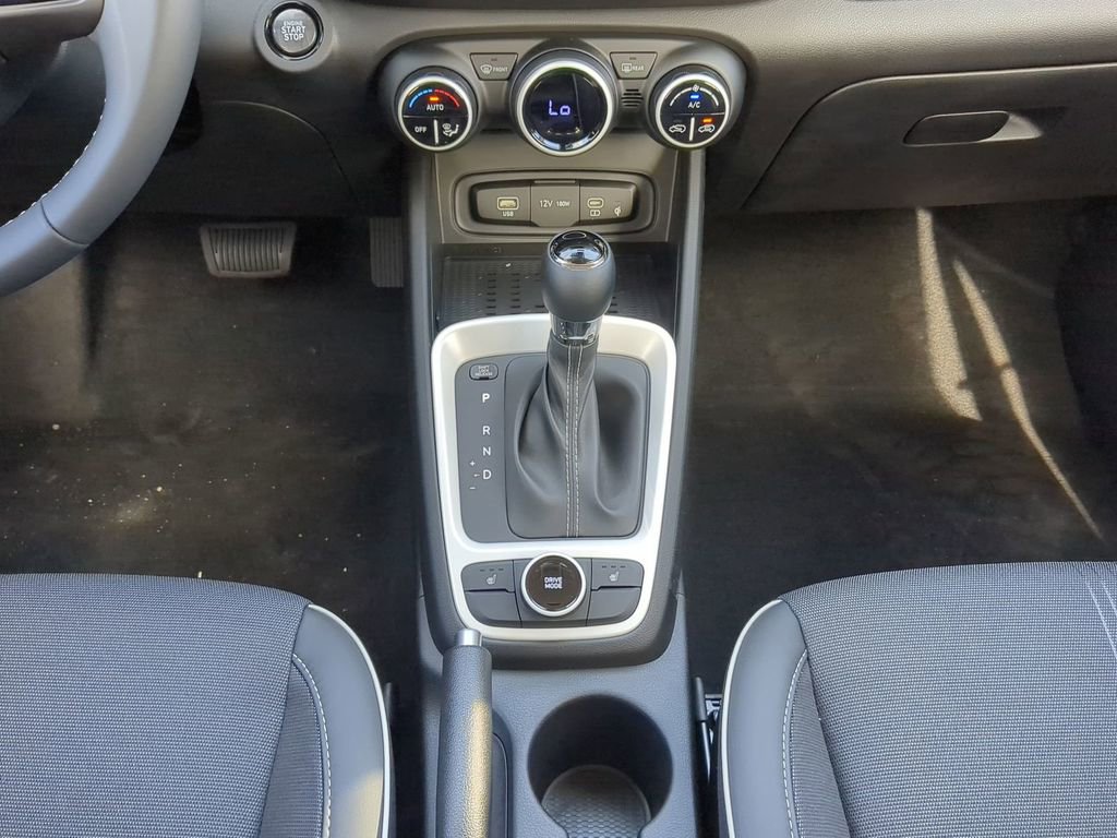 New 2025 Hyundai Venue Limited image 21