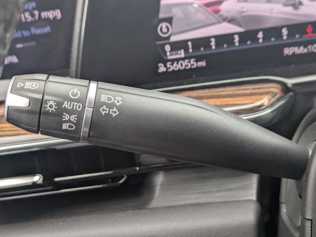Used 2021 Cadillac Escalade Luxury RWD image 25