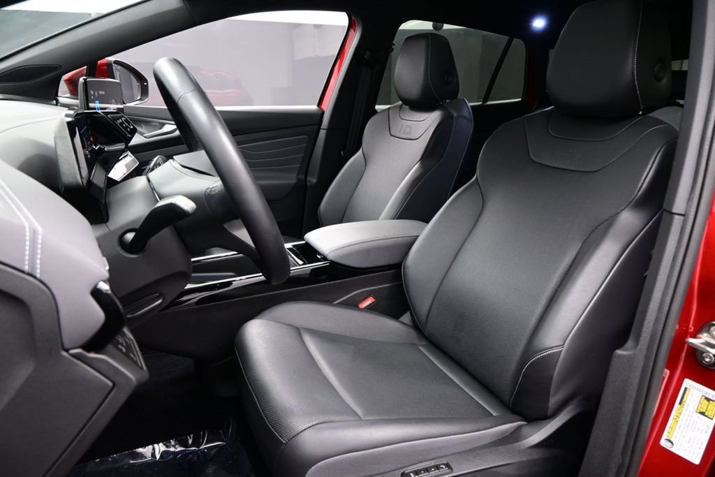Used 2023 Volkswagen ID.4 Pro S RWD image 9