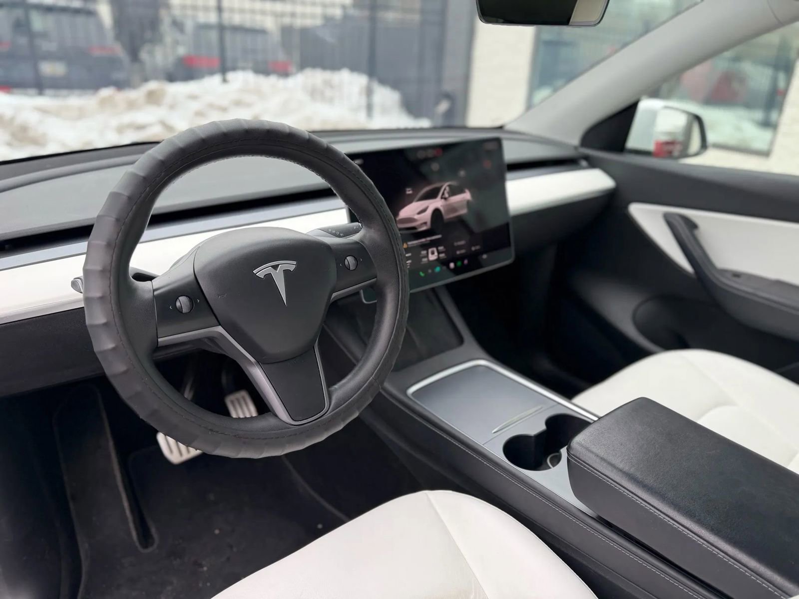 Used 2022 Tesla Model Y Performance AWD/4WD image 39