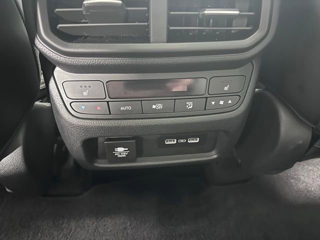 Used 2023 Honda Pilot Elite image 20