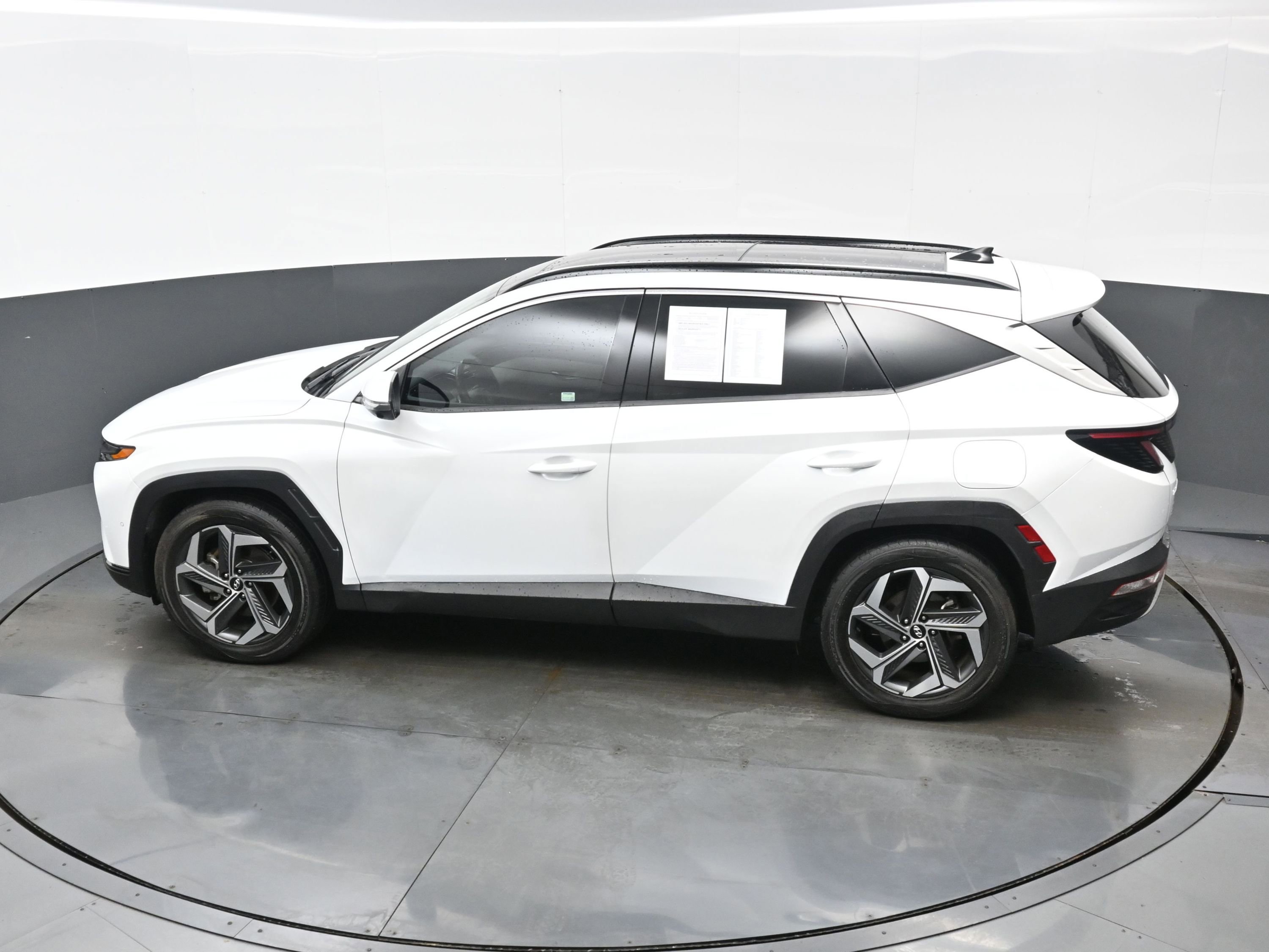 Certified 2022 Hyundai Tucson Limited FWD image 35