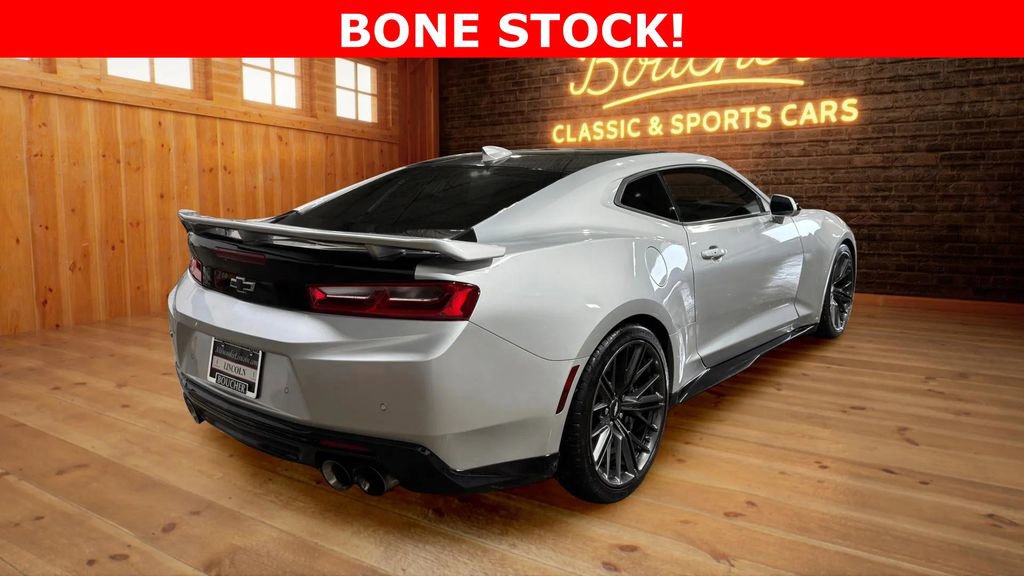 Used 2018 Chevrolet Camaro ZL1 RWD image 3