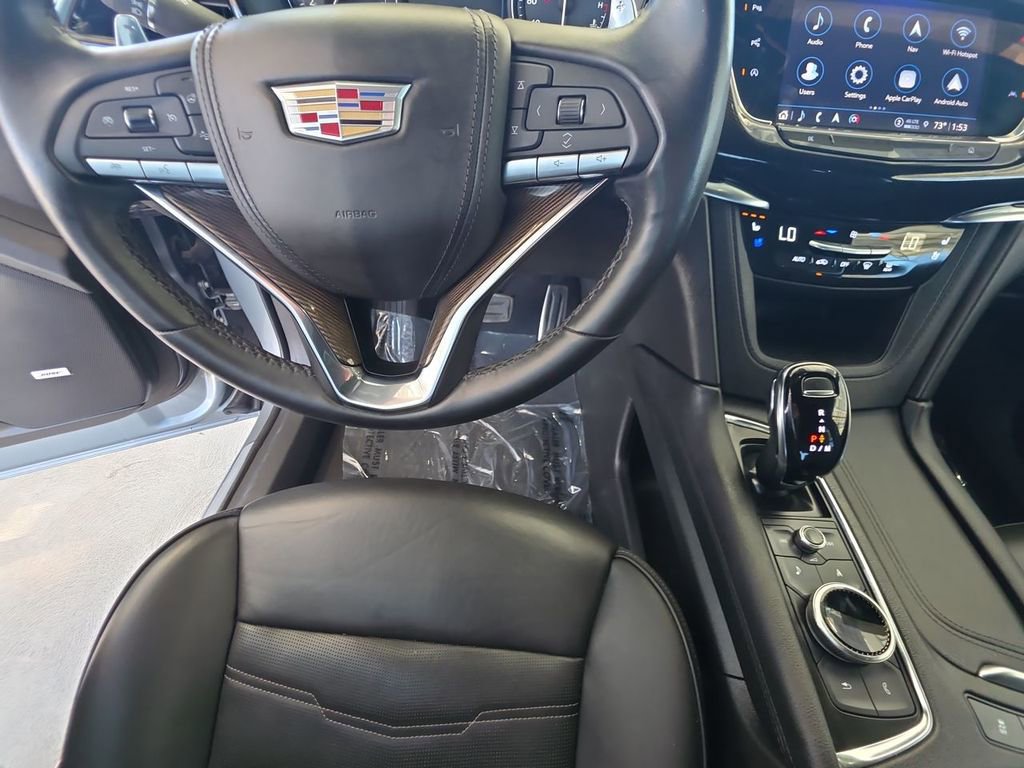Certified 2023 Cadillac XT6 Sport w/ Platinum Package AWD/4WD image 11