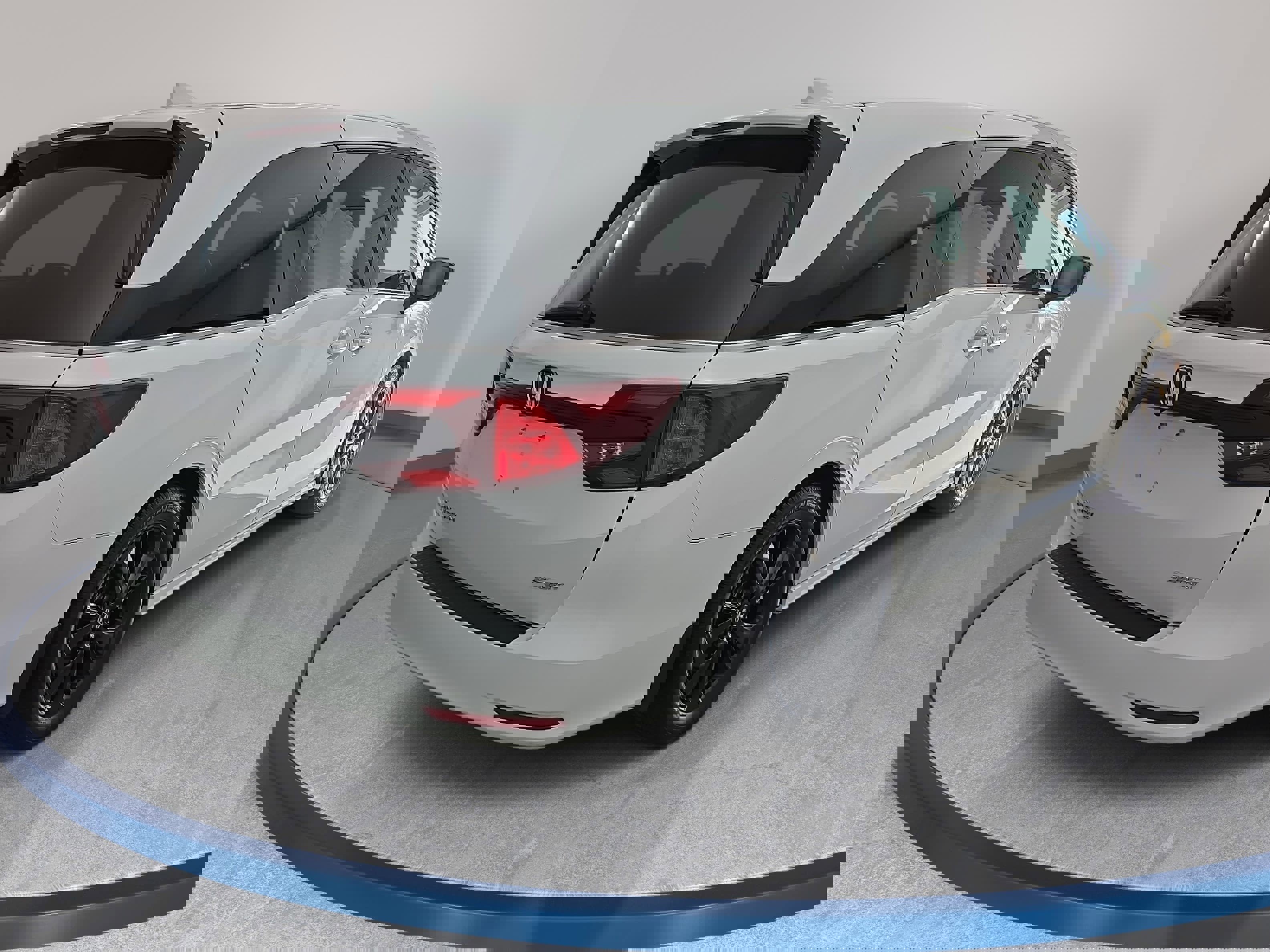 Used 2023 Honda Odyssey Sport image 5