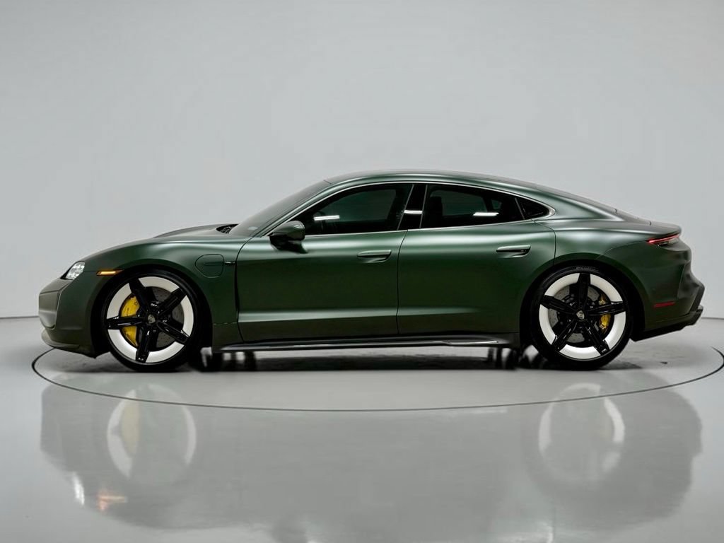 Used 2025 Porsche Taycan Turbo S w/ Premium Package AWD/4WD image 17