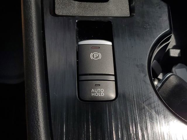 Used 2026 Nissan Rogue SV image 31