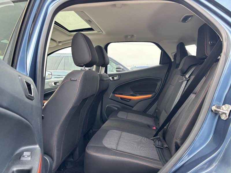 Used 2021 Ford EcoSport SE w/ SE Appearance Package image 12