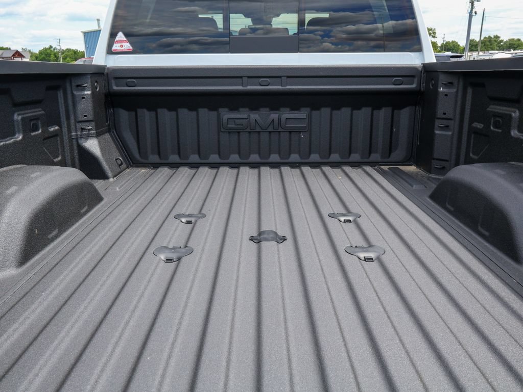 New 2026 GMC Sierra 2500 AT4 w/ AT4 Premium Plus Package AWD/4WD image 6