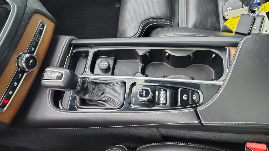 Used 2016 Volvo XC90 T6 Inscription image 22