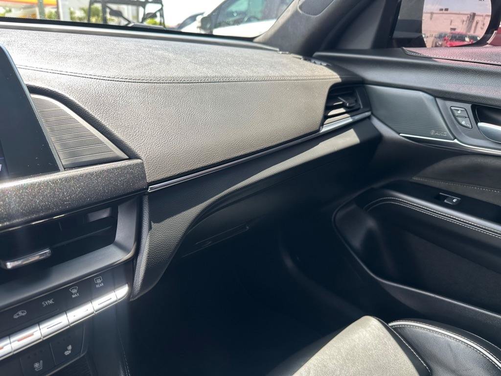 Used 2023 Cadillac CT4 V Blackwing w/ Driver Assist Package RWD image 29