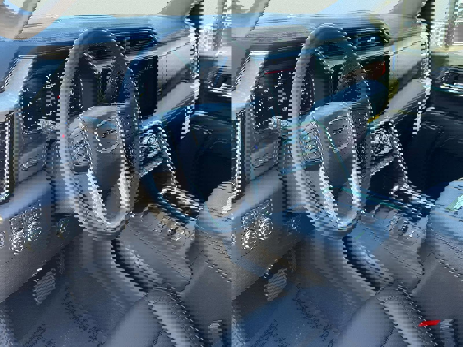 New 2026 GMC Sierra 2500 Denali w/ Denali Reserve Package image 22