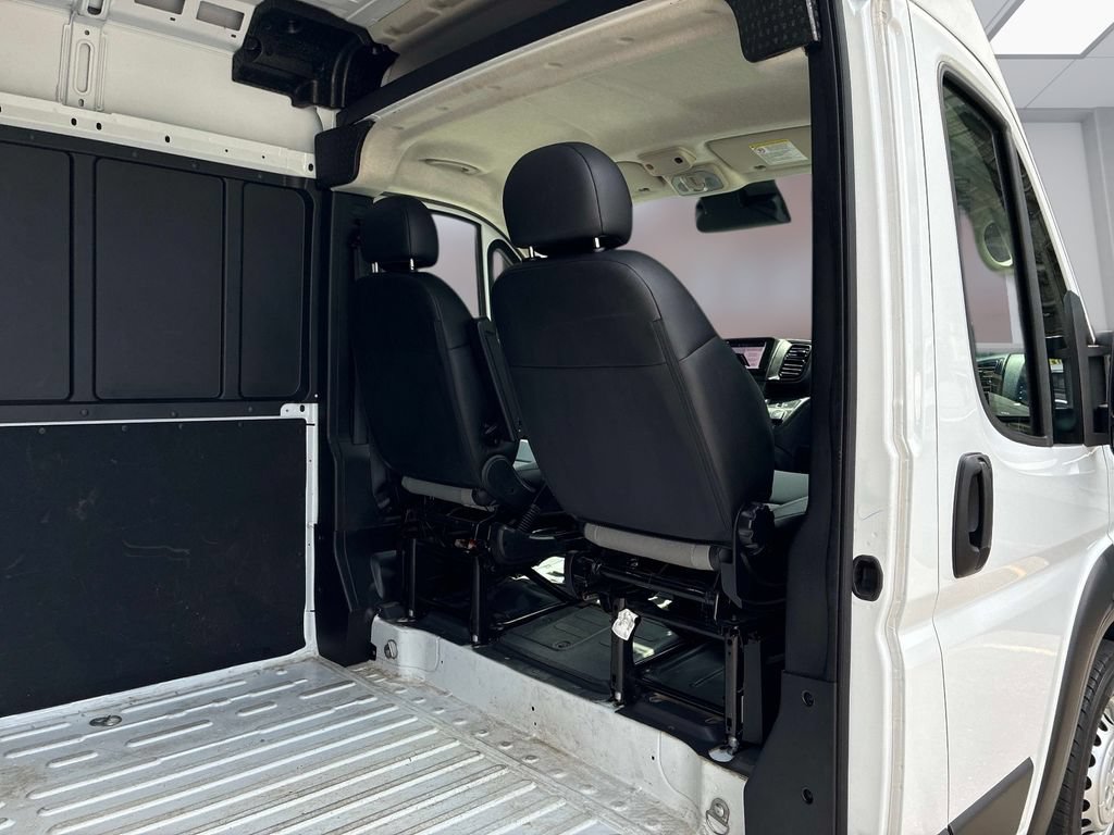 Used 2026 RAM ProMaster 2500 w/ Convenience Group FWD image 13