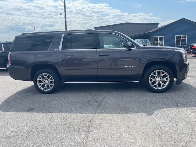 Used 2018 GMC Yukon XL SLT image 4