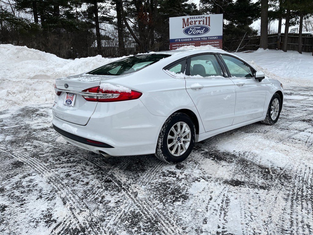 Used 2018 Ford Fusion S image 6