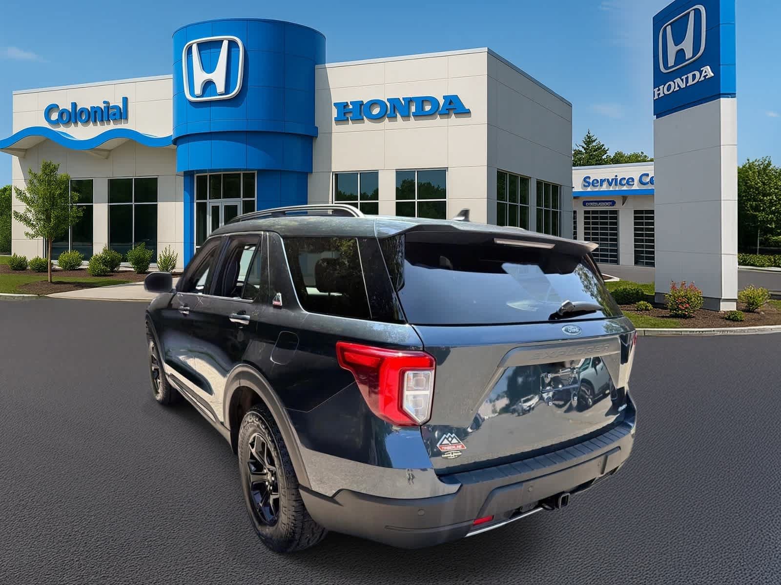 Used 2024 Ford Explorer Timberline w/ Timberline Technology Package AWD/4WD image 4