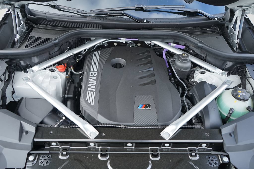 New 2026 BMW X6 xDrive40i image 21