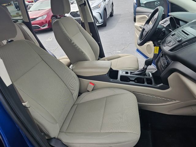 Used 2017 Ford Escape SE AWD/4WD image 10