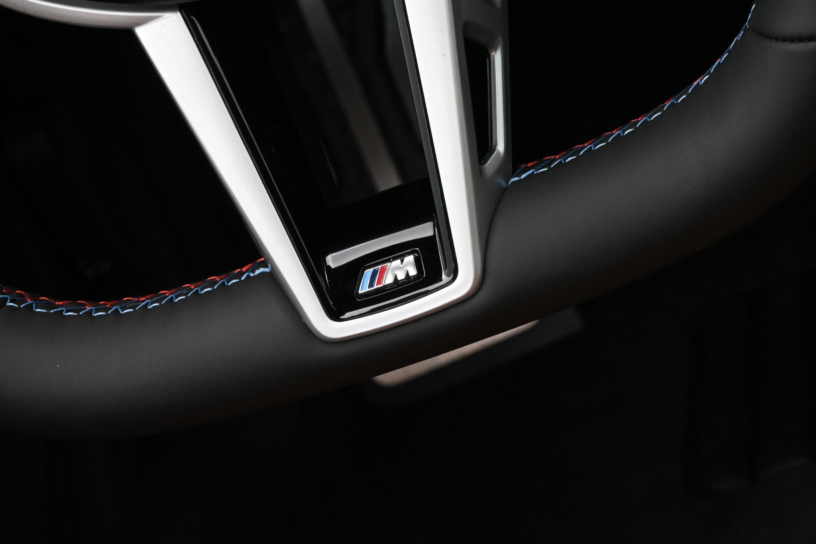 New 2026 BMW i4 M60 w/ Premium Package AWD/4WD image 25