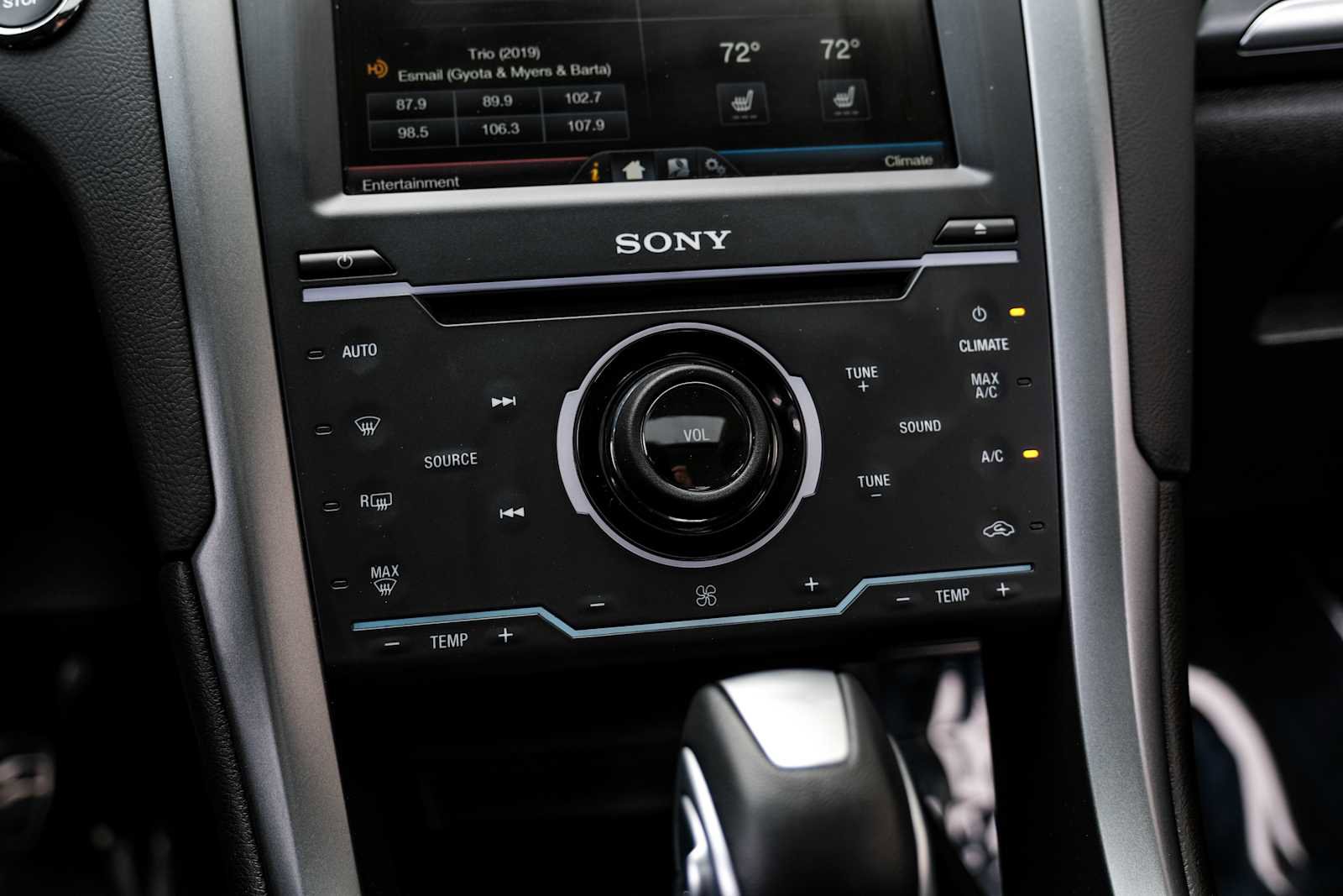 Used 2014 Ford Fusion Energi Titanium image 28