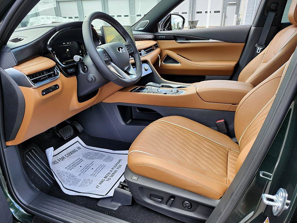 New 2026 INFINITI QX60 Autograph image 7