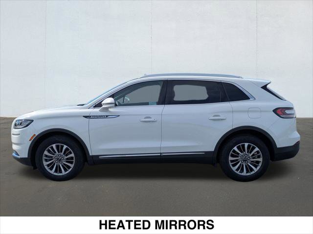 Certified 2022 Lincoln Nautilus Reserve w/ Luxury Package image 2