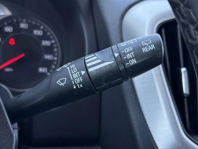Used 2024 GMC Terrain SLT AWD/4WD image 25