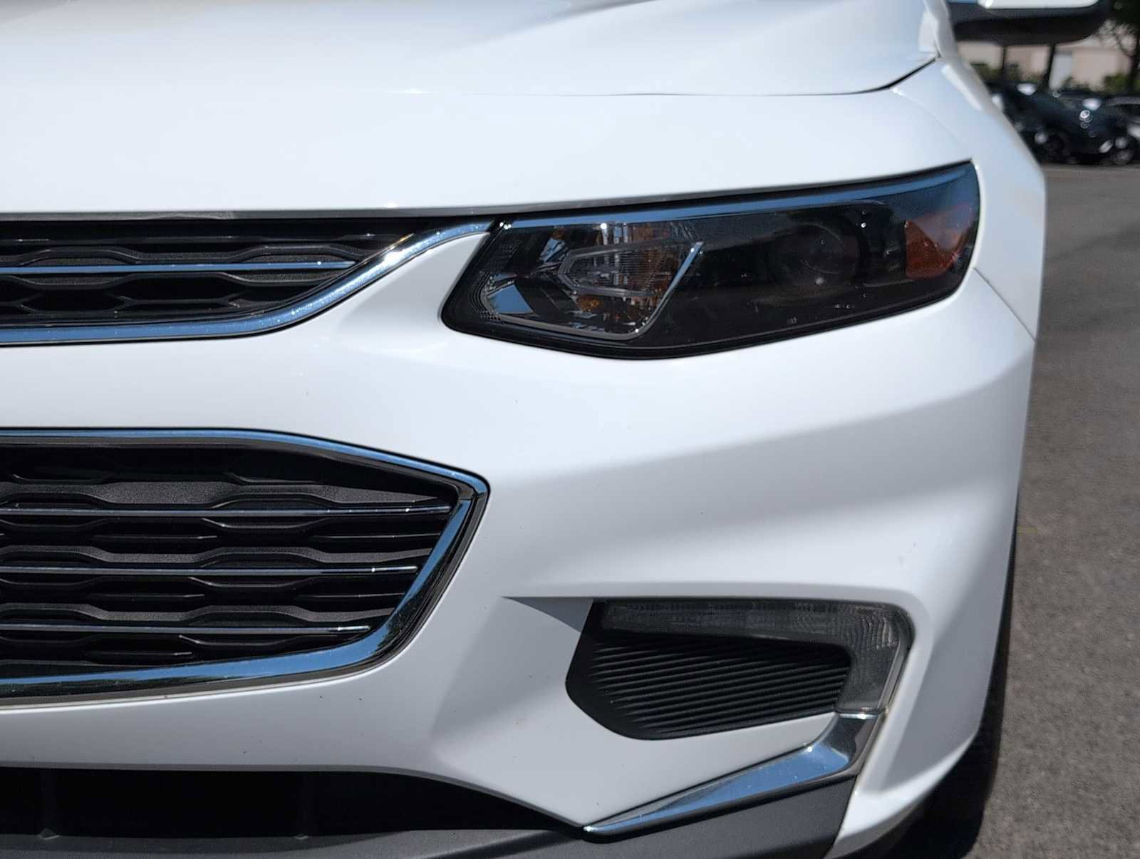 Used 2016 Chevrolet Malibu LT FWD image 11