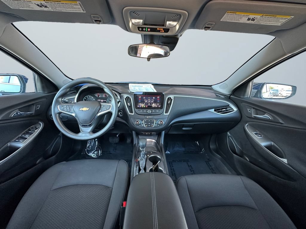 Used 2025 Chevrolet Malibu LT FWD image 10