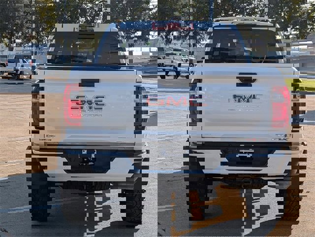 Certified 2024 GMC Canyon AT4X image 5