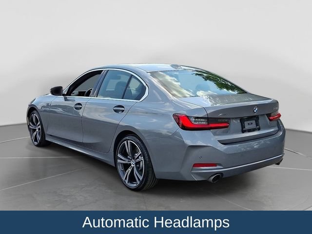 Used 2023 BMW 330i xDrive Sedan w/ Premium Package AWD/4WD image 5