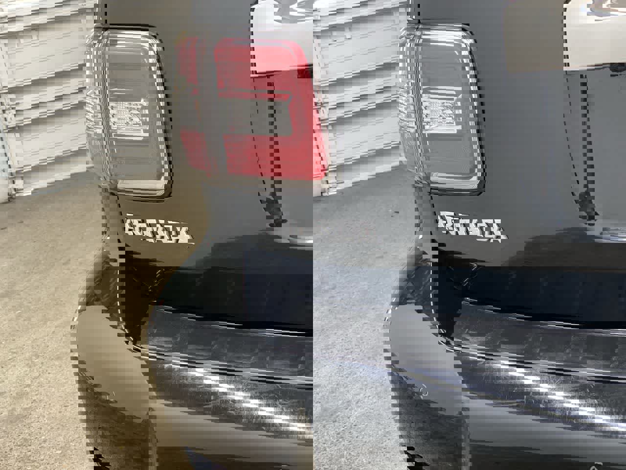 Used 2019 Nissan Armada Platinum w/ Captain's Chairs Package image 10